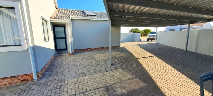 2 Bedroom Property for Sale in Fountains Estate Eastern Cape